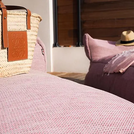 Le Lonca Aparthotel