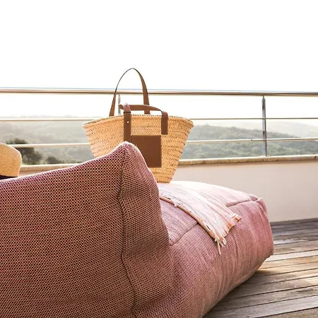 Hotel apartamentowy Le Lonca *